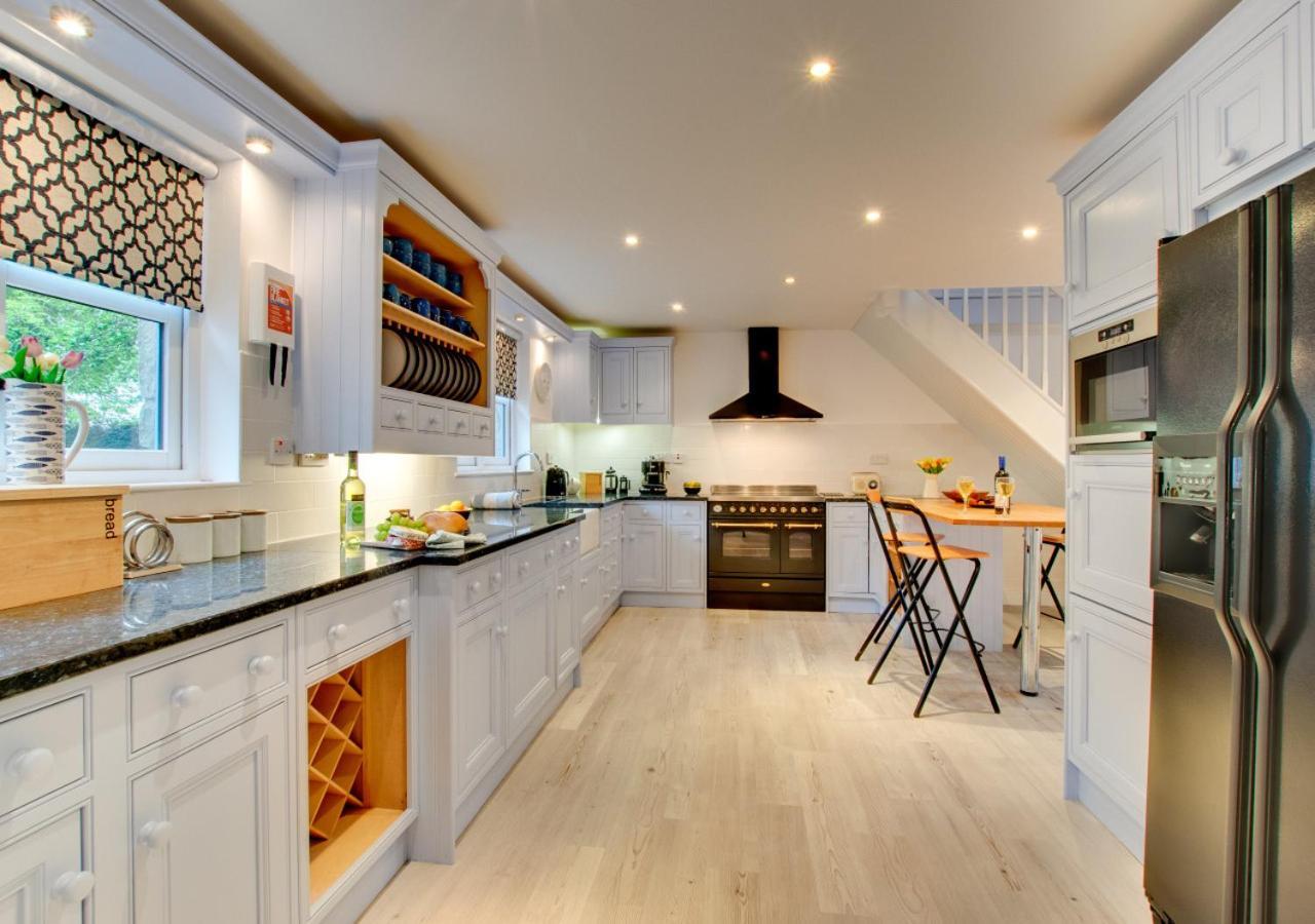 Вилла Blue Poppy House Newlands  Экстерьер фото